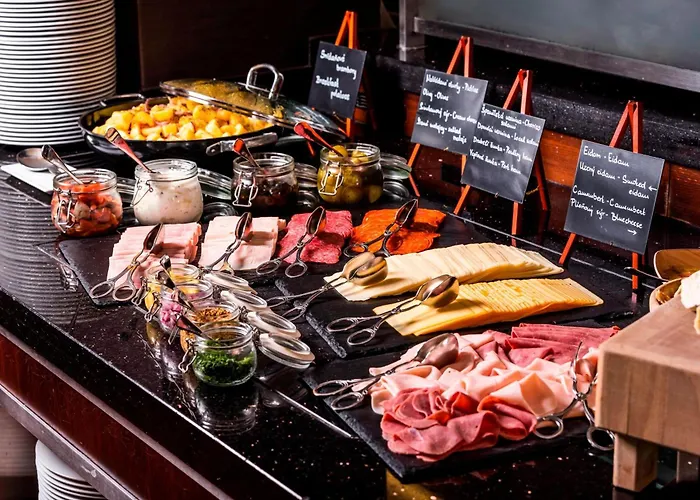 Courtyard By Marriott Prague City