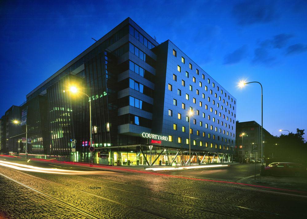 Courtyard By Marriott 4* Prag