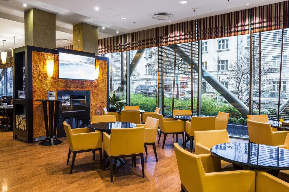 Courtyard By Marriott Hotel Prag