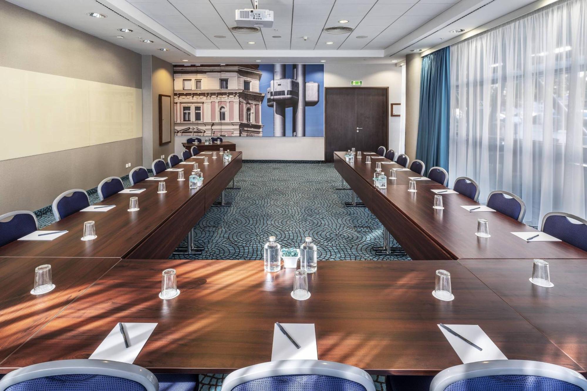 Hotel Courtyard By Marriott 4*
